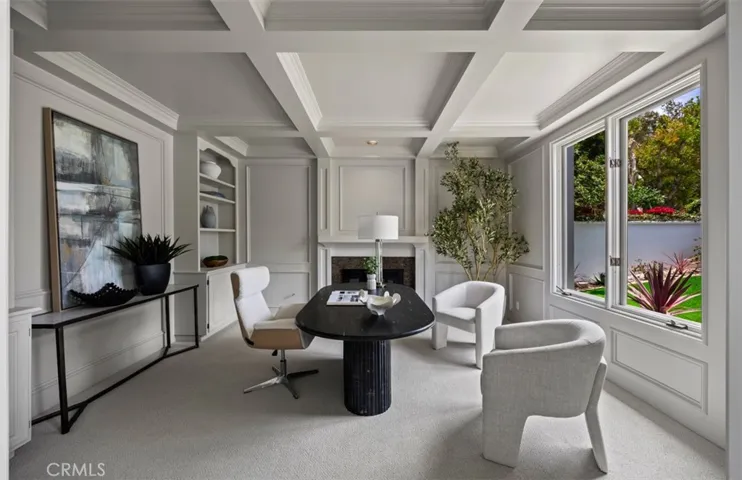 17 Napoli, Newport Beach, California 92660