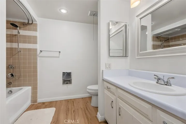 1 Via Castilla P, Laguna Woods, California 92637