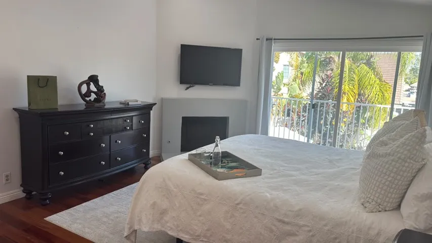 7 Boone, Irvine, California 92620