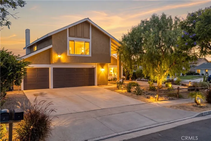 990 Queensdale Ave, Corona, California 92878