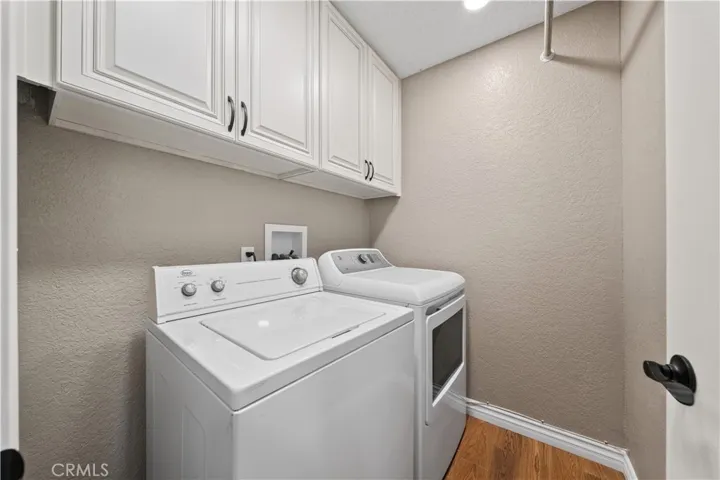 990 Queensdale Ave, Corona, California 92878