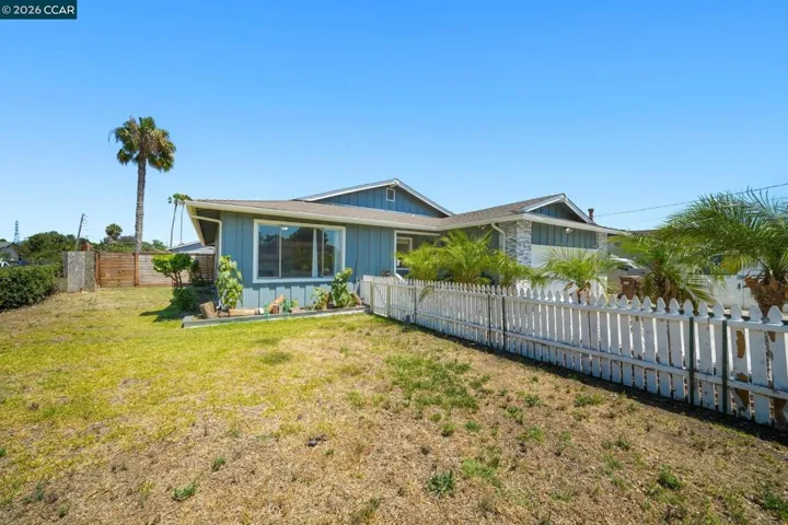 1 N Lake Cir, Antioch, California 94509