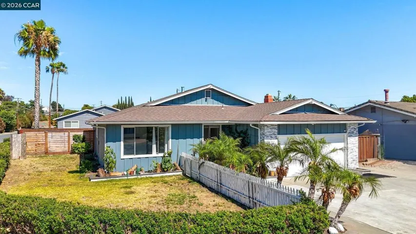 1 N Lake Cir, Antioch, California 94509