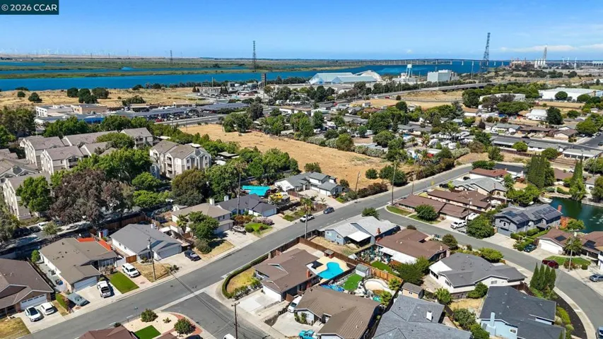 1 N Lake Cir, Antioch, California 94509