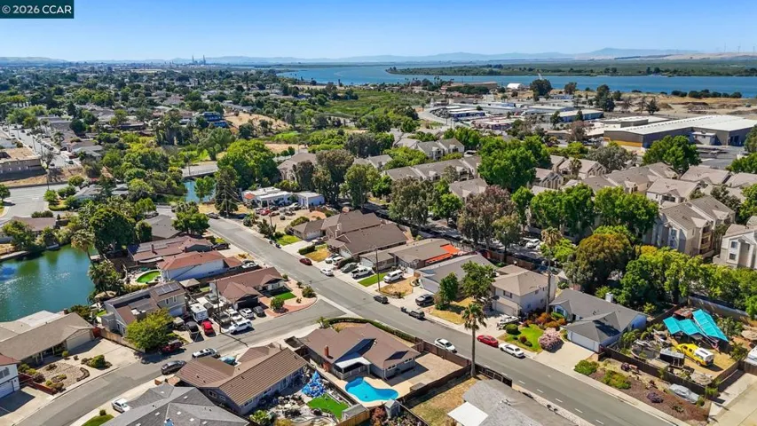 1 N Lake Cir, Antioch, California 94509