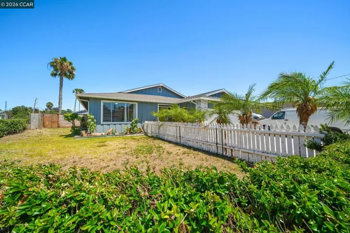 1 N Lake Cir, Antioch, California 94509