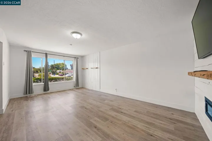 1 N Lake Cir, Antioch, California 94509