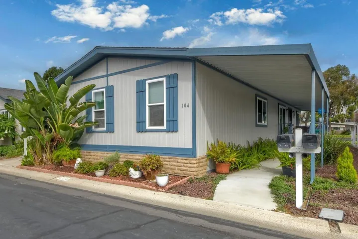 276 N El Camino Real 104, Oceanside, California 92058