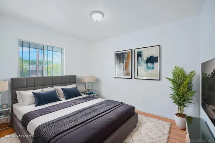 https://zimg.paragon.ice.com/ParagonImages/Property/PA/SDMLS/-524108/25/120/90/8e0e4d4cee3cdddb24d8cdc5d0894e15/3/16e646c01947518090b9ed6e9ca95b3a/-524108-0d5a603e-8894-4e96-93c4-58e99581db6b.JPG