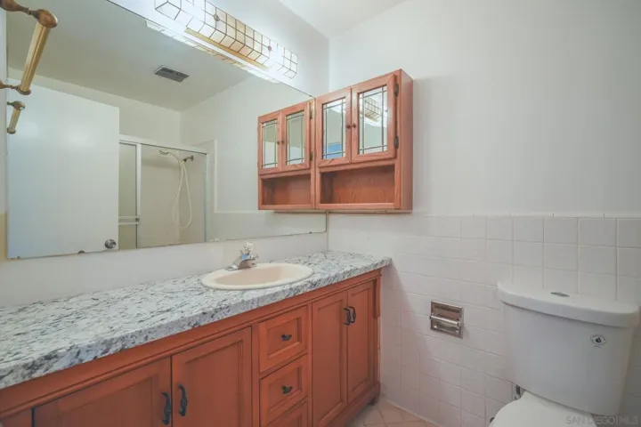 6837 Forum St, San Diego, California 92111