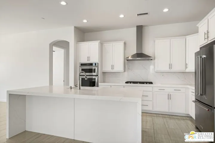 23 Sherry, Rancho Mirage, California 92270