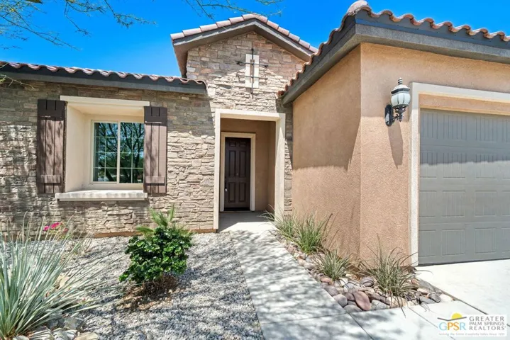 23 Sherry, Rancho Mirage, California 92270