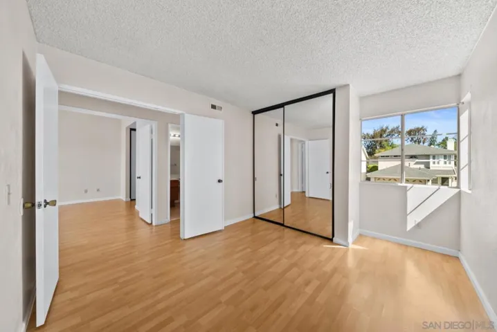 2511 Manzana Way, San Diego, California 92139