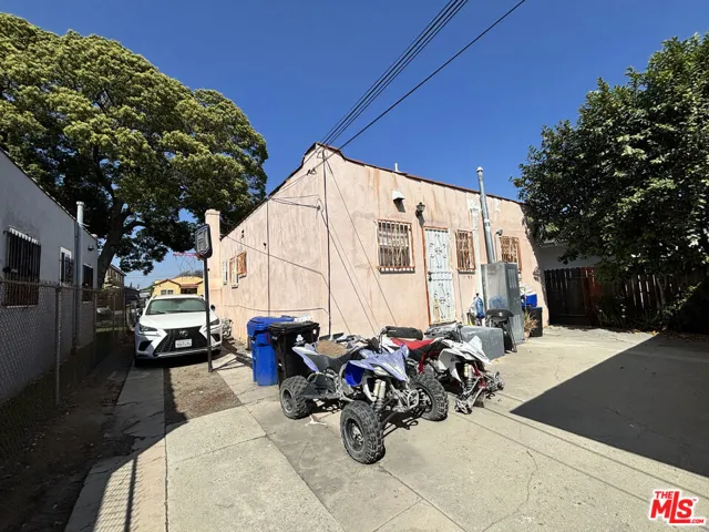 Back of Front House #632