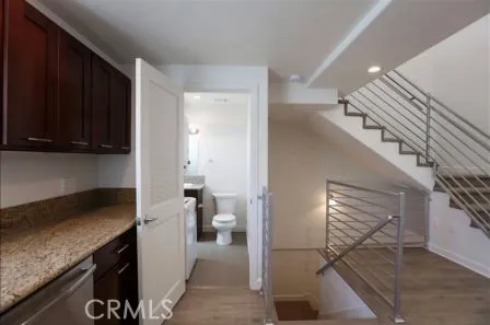 2585 S Sepulveda Boulevard 6, Los Angeles, California 90064