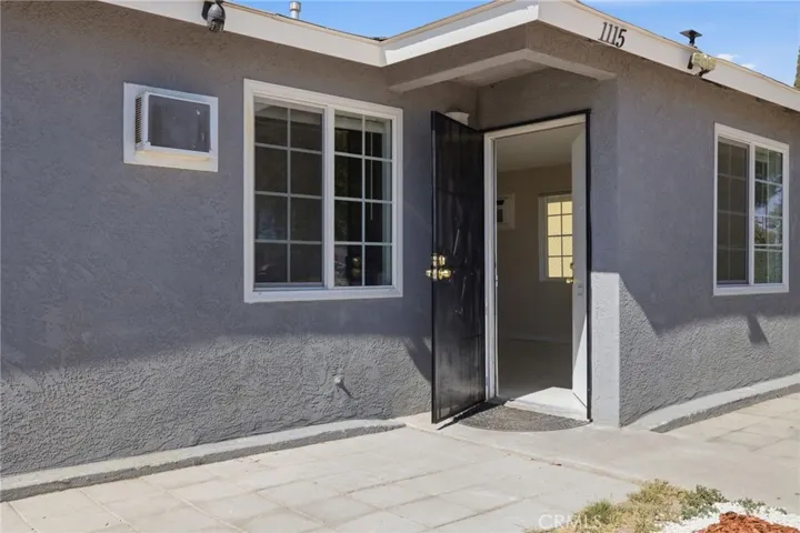 1115 19 St, Bakersfield, California 93305