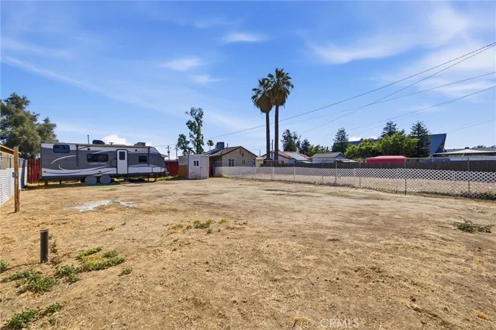 1115 19 St, Bakersfield, California 93305