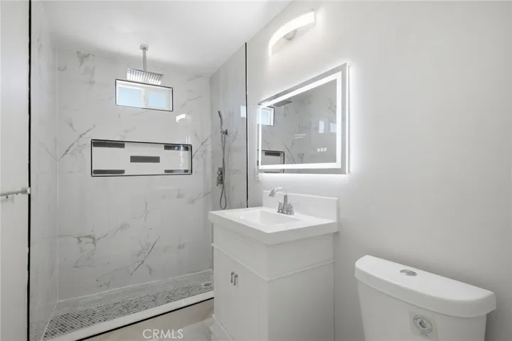 1115 19 St, Bakersfield, California 93305