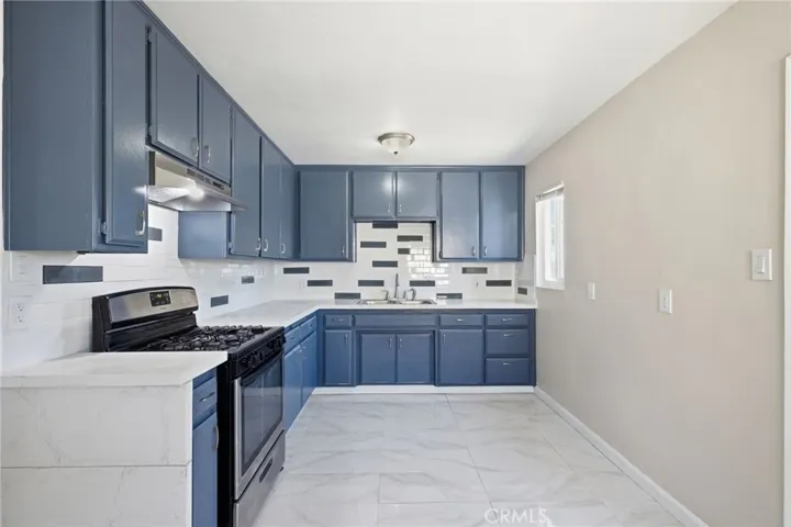 1115 19 St, Bakersfield, California 93305
