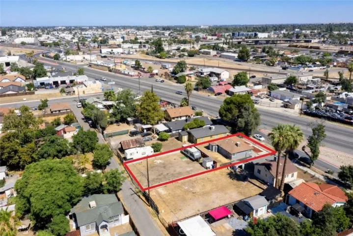 1115 19 St, Bakersfield, California 93305
