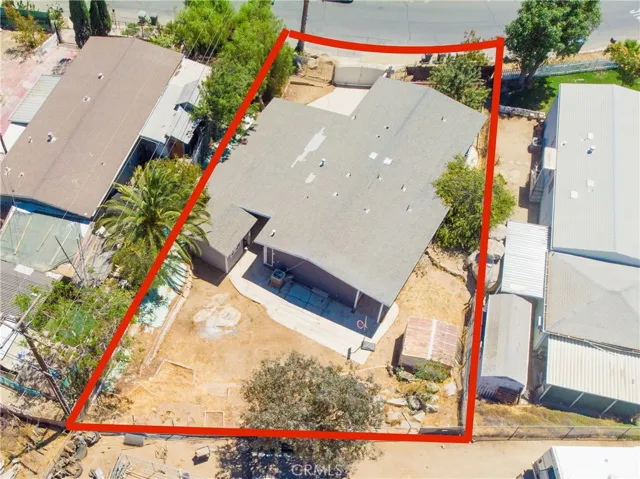 700 Shawnee Road, Perris, California 92570