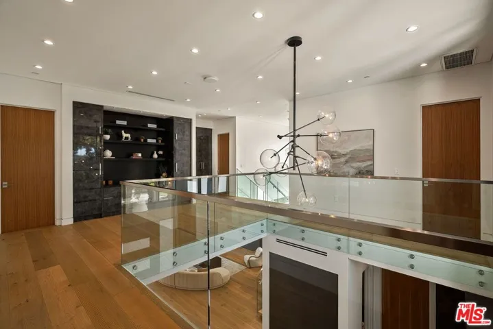 14812 Morrison Street, Sherman Oaks, California 91403