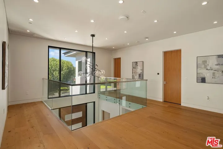 14812 Morrison Street, Sherman Oaks, California 91403