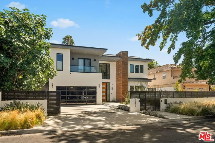 14812 Morrison Street, Sherman Oaks, California 91403