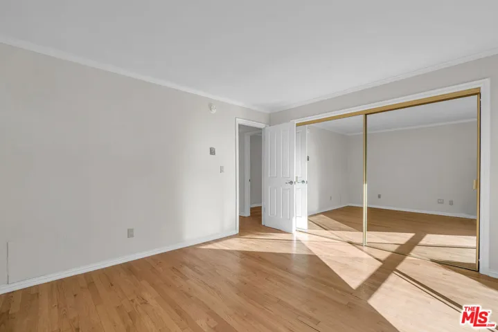 9061 Keith Avenue 204, West Hollywood, California 90069