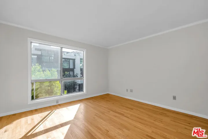 9061 Keith Avenue 204, West Hollywood, California 90069
