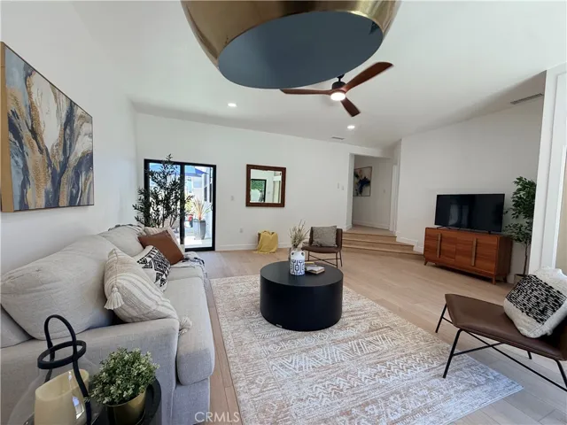 5710 E Killdee, Long Beach, California 90808