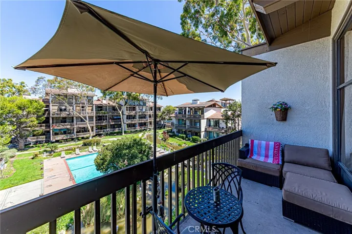 6315 Marina Pacifica Drive S, Long Beach, California 90803