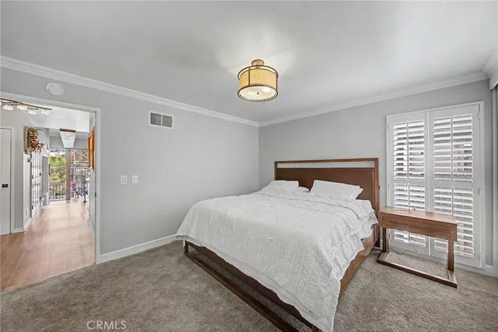 6315 Marina Pacifica Drive S, Long Beach, California 90803