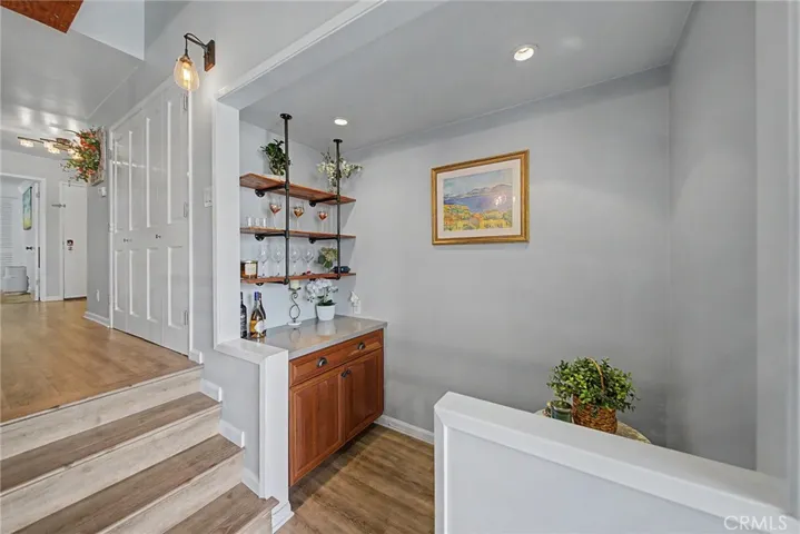 6315 Marina Pacifica Drive S, Long Beach, California 90803