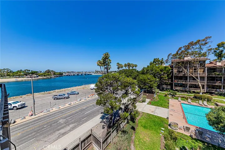 6315 Marina Pacifica Drive S, Long Beach, California 90803