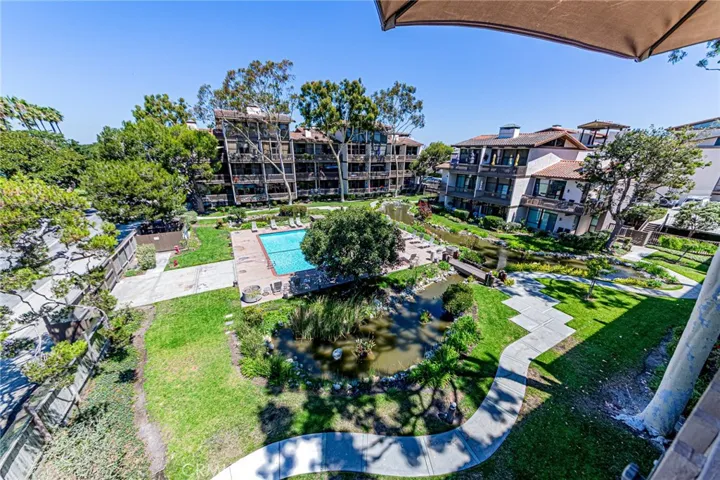 6315 Marina Pacifica Drive S, Long Beach, California 90803