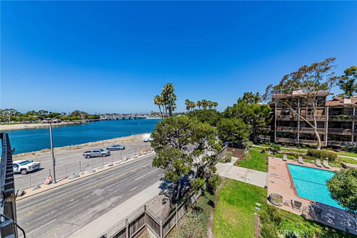 6315 Marina Pacifica Drive S, Long Beach, California 90803
