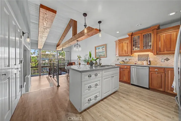 6315 Marina Pacifica Drive S, Long Beach, California 90803