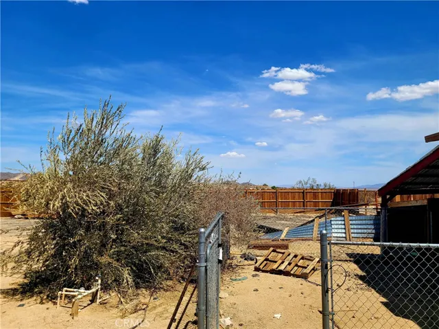 1087 Sunrise Avenue, 29 Palms, California 92277