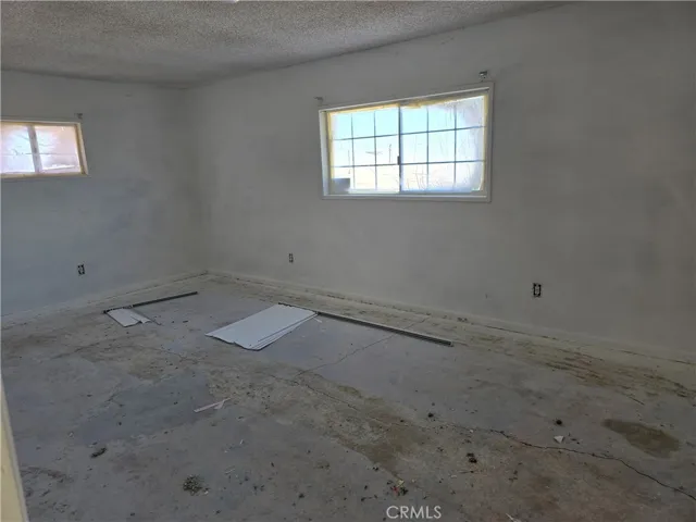 1087 Sunrise Avenue, 29 Palms, California 92277