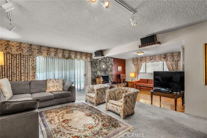 4236 Willis Avenue, Sherman Oaks, California 91403