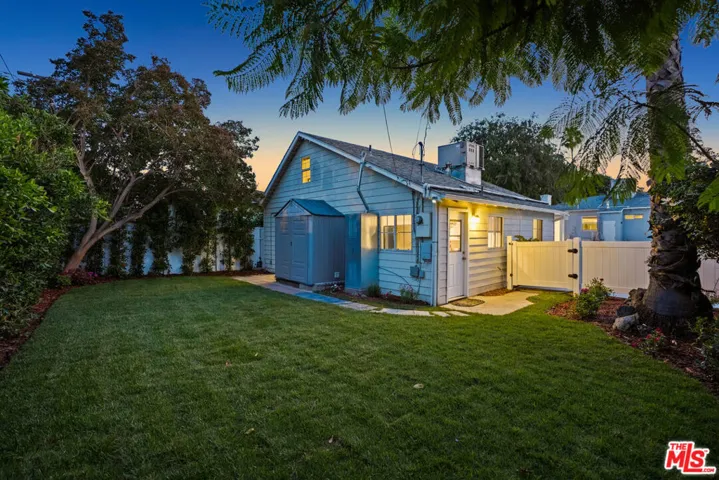 5438 Colfax Avenue, Los Angeles, California 91601