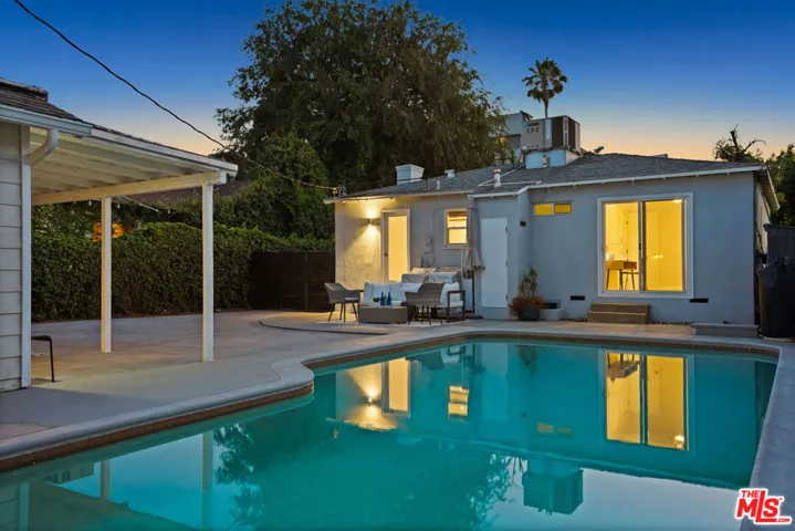 5438 Colfax Avenue, Los Angeles, California 91601