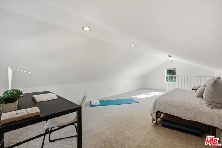 5438 Colfax Avenue, Los Angeles, California 91601