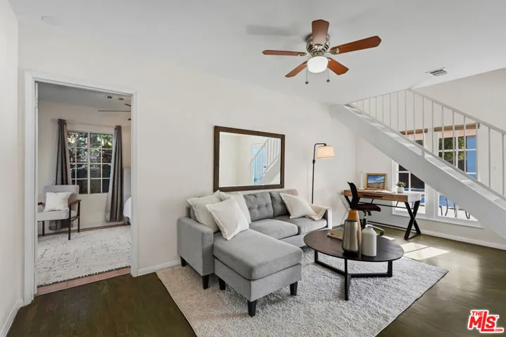 5438 Colfax Avenue, Los Angeles, California 91601
