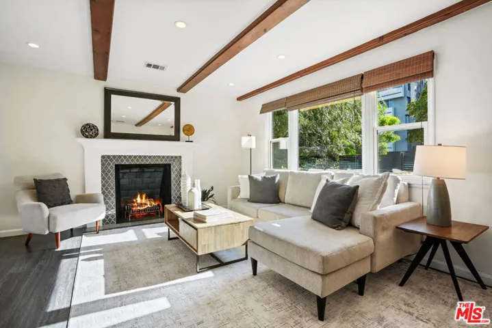 5438 Colfax Avenue, Los Angeles, California 91601