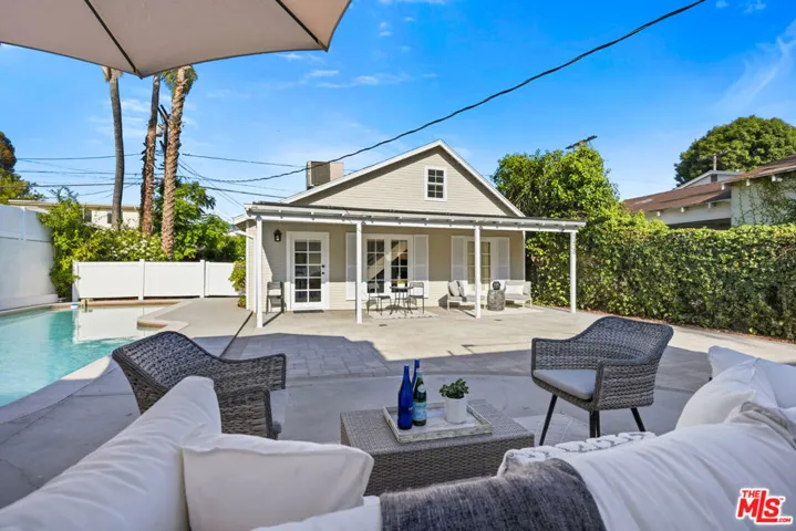 5438 Colfax Avenue, Los Angeles, California 91601