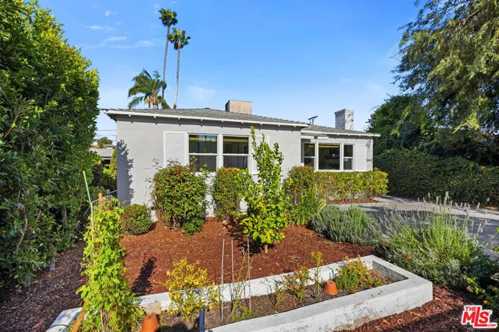 5438 Colfax Avenue, Los Angeles, California 91601