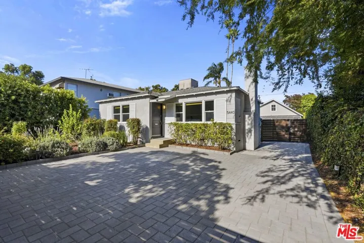 5438 Colfax Avenue, Los Angeles, California 91601