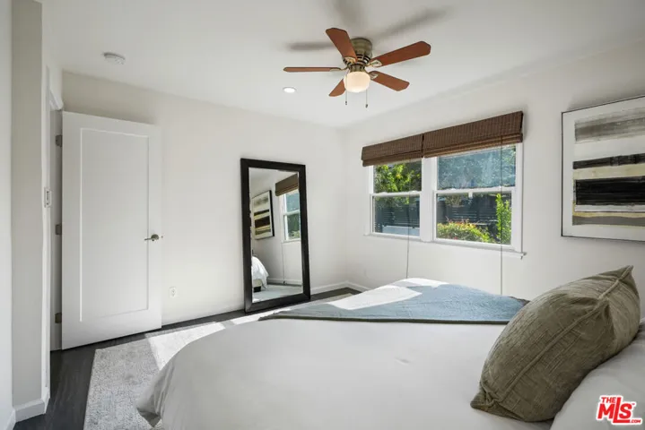 5438 Colfax Avenue, Los Angeles, California 91601